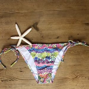 O’Neill bikini bottoms
